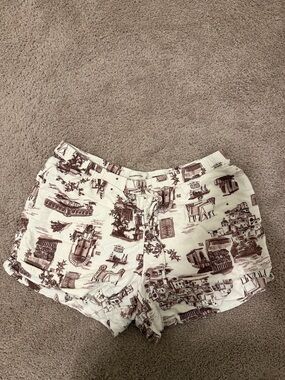 Abercrombie & Fitch Cream linen Shorts with Brown Scenic Print